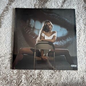 Tate Mcrae So Close To What Signed Vinyl